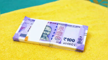 रोजाना 100 रुपये के निवेश से कितने समय में बन जाएगा 1 करोड़ का फंड; समझें SIP का गणित