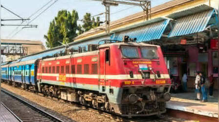 गर्मियों की छुट्टियों में वेटिंग की नो टेंशन, रेलवे चला रहा है 18000 समर स्पेशल ट्रेन ट्रिप्स