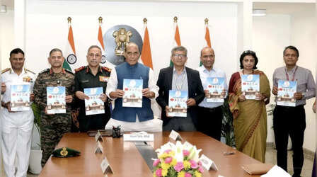 रक्षा आत्मनिर्भता को बड़ा बूस्ट, अपने स्तर पर 1.25 लाख करोड़ तक खरीद कर पाएंगे सैन्य बल