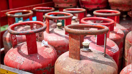 कितने दिन में रिफिल करा सकते हैं उज्ज्वला योजना का LPG सिलेंडर?