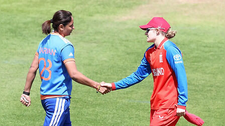 IND W vs ENG W: ऋचा घोष की आतिशी अर्धशतकीय पारी पर फिरा पानी, अंतिम अभ्यास मैच में भारत को मिली इंग्लैंड के खिलाफ हार