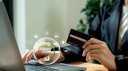 2000 की छोटी FD पर मिलेगा Credit Card, हर खर्च पर कैशबैक का भी लें मजा