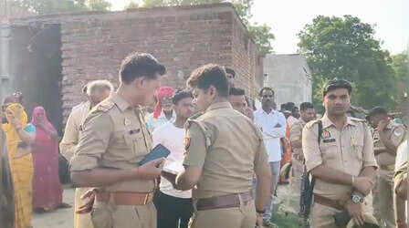 Prayagraj News: प्रयागराज में ट्रिपल मर्डर से सनसनी, एक ही परिवार के तीन लोगों की बेरहमी से हत्या