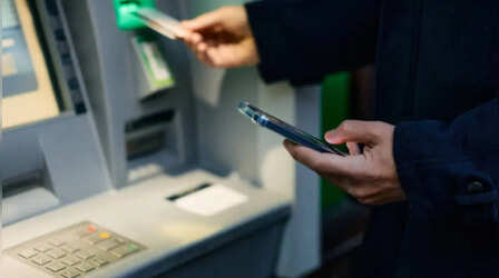 क्या है ATM थर्मल स्कैनिंग स्कैम? पैसे निकालते समय ठगों के इस नए तरीके से रहें सावधान