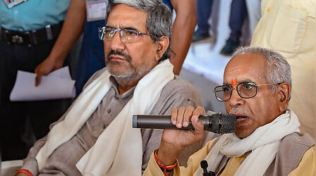 राम मंदिर चंदा चोरी: आखिरकार पुलिस ने दर्ज किया चंपत राय का बयान, जानें मामले में अब तक क्या-क्या हुआ