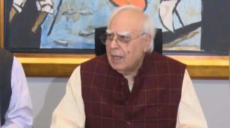 'राम के नाम पर वोट तो लेंगे, फिर उन्हीं को लूटेंगे'; सिब्बल ने BJP और VHP पर बोला तीखा हमला; बताया फर्जी हिंदू