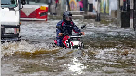 Maharashtra Rain: महाराष्ट्र में मानसून का हाहाकार! 26 जिलों के लिए अलर्ट; भिवंडी में बाजार डूबे, आपातकालीन हेल्पलाइन जारी