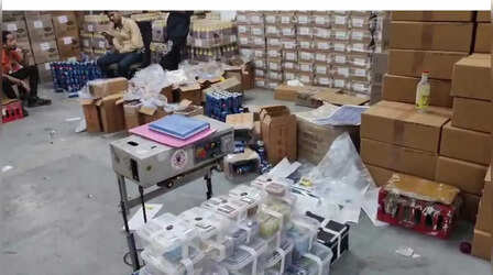 Delhi: पकड़ने गए थे बाल मजदूरी, मिल गया एक्सपायर्ड फूड बेचने वाला रैकेट; पुलिस और FSSAI की छापेमारी के बाद 7 गिरफ्तार