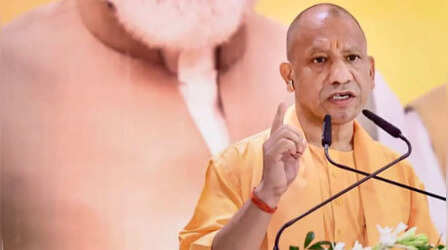 'पहले की सरकारें गुर्गों से बनवाती थीं तमंचा, अब यहां बन रही ब्रह्मोस मिसाइल'; CM योगी का विपक्ष पर बड़ा हमला