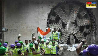 कोलकाता मेट्रो को मिली बड़ी सफलता, पर्पल लाइन पर TBM 'दुर्गा' ने सुरंग का काम किया पूरा
