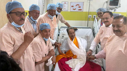 26 दिन बाद खत्म हुआ सोनम वांगचुक का अनशन, JP नड्डा और जितेंद्र सिंह की मौजूदगी में पिया सूप; शांति बनाए रखने की अपील
