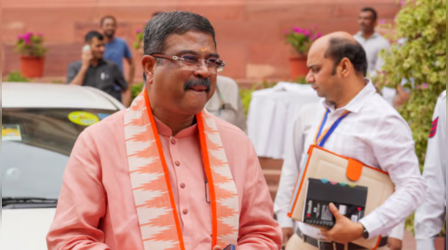 धर्मेंद्र प्रधान के खिलाफ बनाई अभद्र रील, मध्य प्रदेश के सोशल मीडिया इन्फ्लुएंसर के खिलाफ केस दर्ज