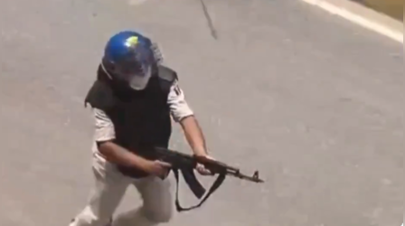 बिहार में छात्रों पर किस पुलिसवाले ने AK-47 से चलाई थी गोली? पहचान होते ही सस्पेंड; सीवान हिंसा में 25 गिरफ्तार