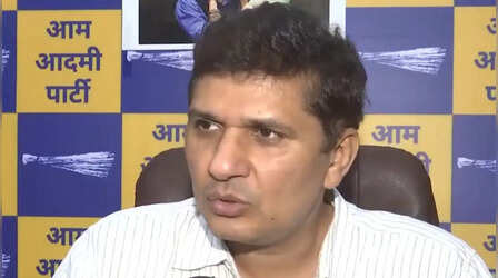 दिल्ली में SIR प्रक्रिया पर AAP का बड़ा हमला, "गांवों और कॉलोनियों में 50% लोगों तक नहीं पहुंचे फॉर्म, काटे जा रहे लाखों वोट"