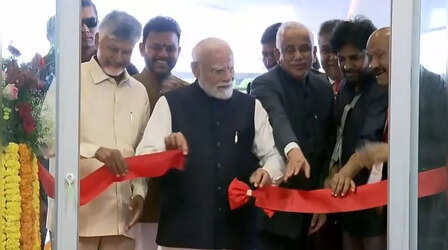 भोगापुरम में PM मोदी ने किया एयरपोर्ट का उद्घाटन, आर्थिक गतिविधियों का केंद्र बनेगा उत्तर आंध्र
