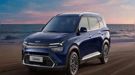 Kia ला रही है दमदार Factory-Fitted CNG कार! लॉन्च से पहले स्पॉट हुआ नया मॉडल, जानें डिटेल