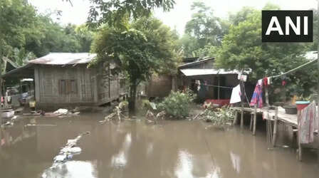 Assam Flood: असम में बाढ़ से अब तक 87 मौतें, 1.28 लाख लोग अब भी प्रभावित; IMD का भारी बारिश अलर्ट