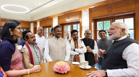 विपक्षी दलों के गतिरोध के बीच PM मोदी का BJP सांसदों को संदेश, बोले- सुचारु ढंग से चलनी चाहिए संसद