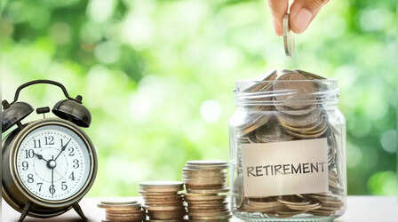 30 साल की उम्र से शुरू कर रहे Retirement की तैयारी! 10 करोड़ जुटाने के लिए इतनी होनी चाहिए मंथली SIP
