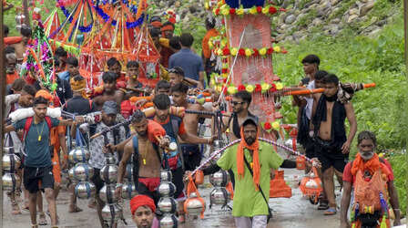 Traffic Advisory: सावन शिवरात्रि पर दिल्ली-NCR में लग सकता है जाम; कांवड़ यात्रा के चलते इन रास्तों पर रहेगा भारी डायवर्जन