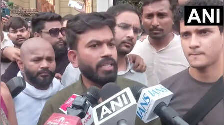 Abhijeet Dipke का आरोप, हमें मीटिंग के लिए हॉल देने वालों को भाजपा ने दी उल्टा लटकाने की धमकी!