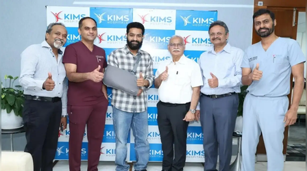 Jr NTR को अस्पताल से मिली छुट्टी, कंधे की सर्जरी के बाद सामने आई पहली तस्वीर