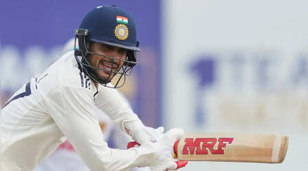 IND vs SL 2nd Test: बाएं हाथ के स्पिनरों से निपटने के लिए नेट अभ्यास में जुटे कप्तान शुभमन गिल, कुलदीप और राहुल ने नहीं किया अभ्यास