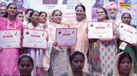 दिल्ली की महिलाओं के खाते में हर महीने आएंगे 2500, 'लक्ष्मी योजना' के स्वीकृति पत्र मिले; एक सितंबर को क्रेडिट होगी रकम