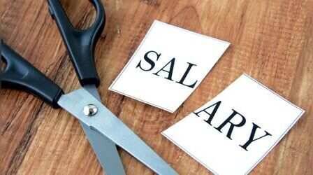 Salary आते ही Bank Account क्यों हो जाता है खाली? कहीं आप तो नहीं करते ये 7 बड़ी गलतियां