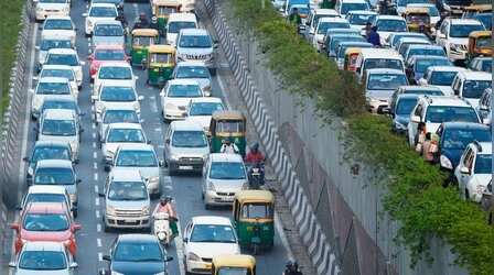 Delhi News: कालिंदी कुंज में मिली राहत तो अब महारानी बाग बना जाम का नया ठिकाना, DND और रिंग रोड पर बढ़ा 1 लाख वाहनों का दबाव