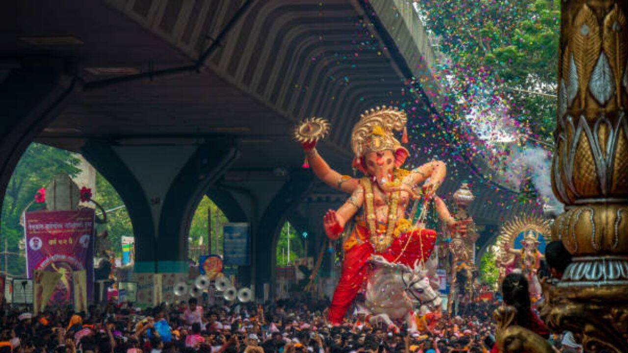 गणेशोत्सव से पहले महाराष्ट्र में DJ पर सख्ती, मुंबई में तेज आवाज पर सीधे दर्ज होगा केस; जानें नए नियम