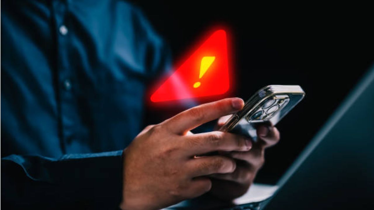 दिल्ली पुलिस का बड़ा एक्शन; APK भेजकर लूटने वाले 3 शातिर अहमदाबाद से धरे, ठगी का पैसा बनाते थे USDT!