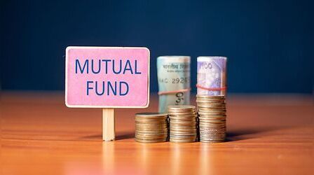 एक बड़ी SIP चुनें या दो-तीन छोटी एसआईपी? Mutual Fund निवेश का समझें पूरा गणित