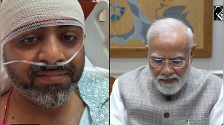 PM मोदी ने कैप्टन स्मित मच्छार से की बात, 174 लोगों की जान बचाने वाली बहादुरी को सराहा