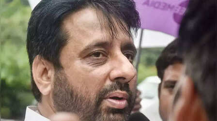 Amanatullah Khan Bail: AAP विधायक अमानतुल्लाह खान को बड़ी राहत, दिल्ली वक्फ बोर्ड से जुड़े मामले में कोर्ट से मिली जमानत