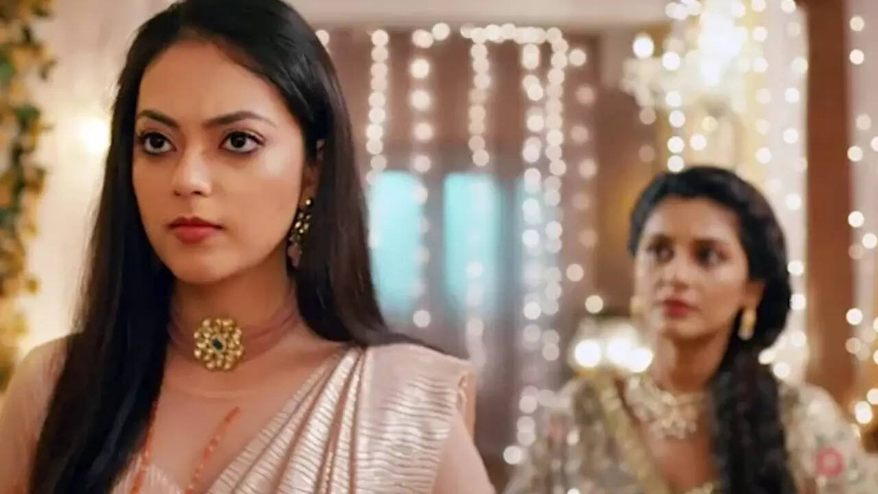 Imlie Spoiler: बहन के पति के साथ भाग जाएगी चीनी, इस धोखे से बुरी तरह टूट जाएगी इमली