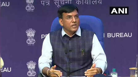 ओमिक्रॉन के नए सब वेरिएंट और कोविड-19 को लेकर केंद्रीय स्वास्थ्य मंत्री अलर्ट, अधिकारियों के साथ की बैठक