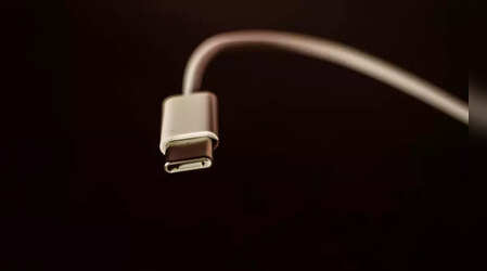 iPhone मॉडल्स में जल्द मिलेगा USB Type-C चार्जिंग पोर्ट, Apple ने किया कंफर्म