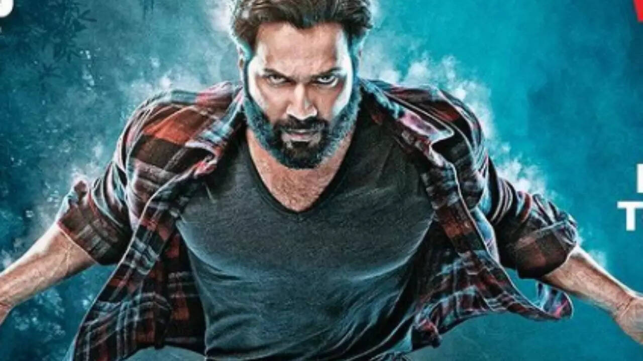 Bhediya Movie Review Rating वरुण धवन ने जीता दर्शकों का दिल फिल्म देखने से पहले जान लें कैसी है भेड़िया
