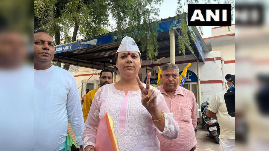 सुलतानपुरी-ए से जीतीं AAP की बॉबी किन्नर