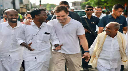 राहुल गांधी की भारत जोड़ो यात्रा को इस पुरोहित का आशीर्वाद, समझें सियासी मायने