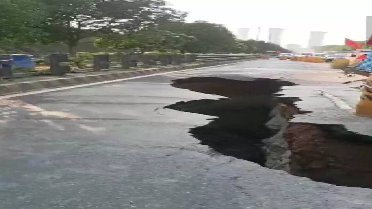 Noida Expressway News