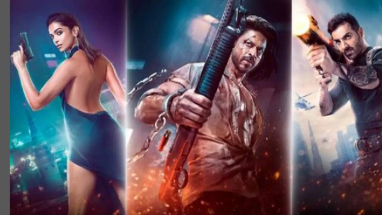 Pathan Movie Review शाहरुख खान ने बदल दिया सिनेमाघरों का मौसम पठान देखने से पहले जान लें कैसी है फिल्म