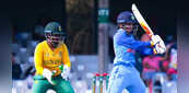 IND-W vs SA-W Final: भारत को भारी पड़ीं 57 'डॉट' गेंदें, दक्षिण अफ्रीका ने जीता ट्राई सीरीज खिताब