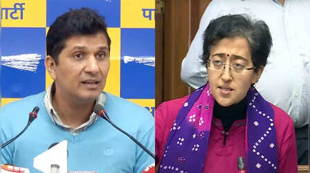 Delhi: सिसोदिया-सत्येंद्र का 'रिप्लेसमेंट' बन पाएंगे ये दो चेहरे? समझिए, किन मोर्चों पर भारद्वाज-आतिशी हैं मजबूत