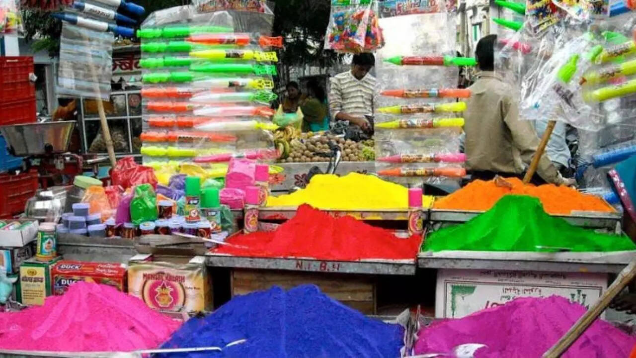 Holi shopping in Chandigarh
