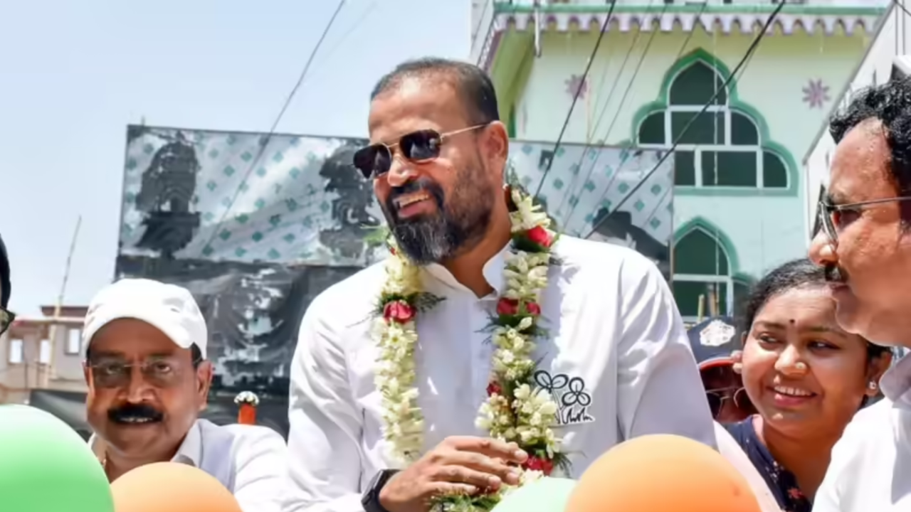 "जितना समय लेंगे, उतना भारी जुर्माना", वडोदरा भूमि मामले में कोर्ट का कड़ा रुख, यूसुफ पठान को मिली चेतावनी