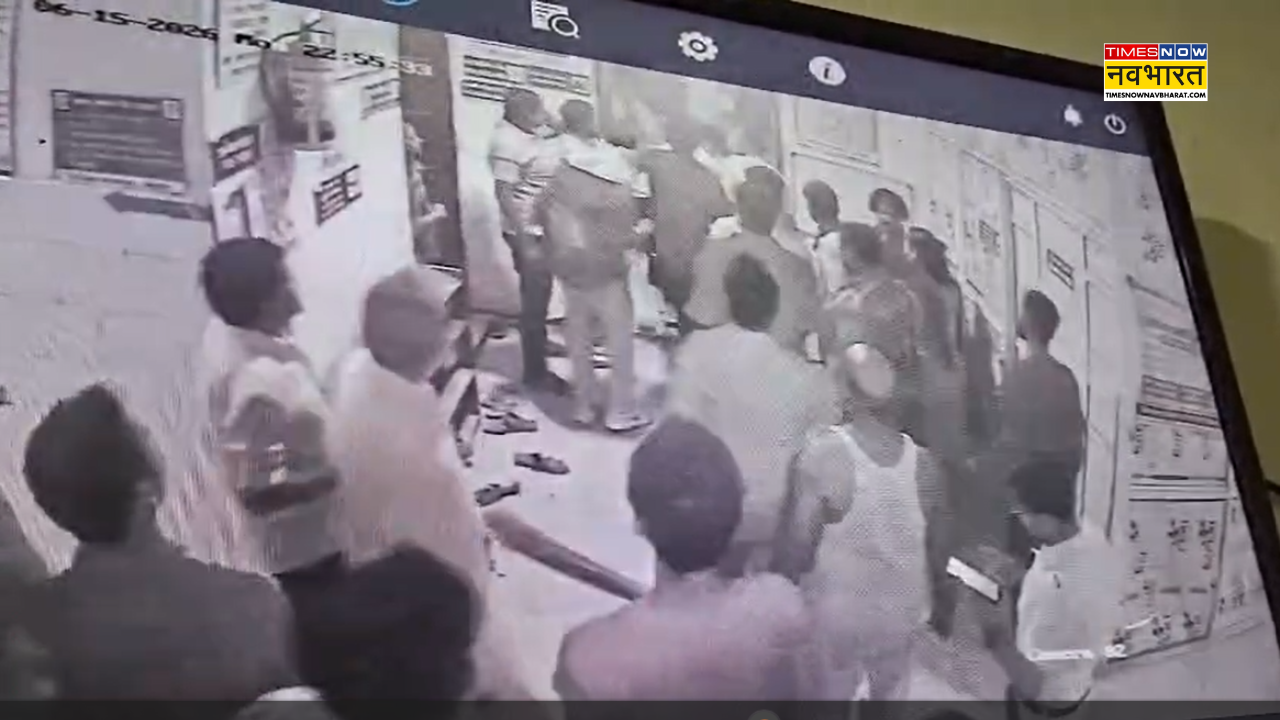 रतलाम : आलोट सरकारी अस्पताल में डॉक्टर से मारपीट, CCTV में कैद हुई दबंगई; हिरासत में दो आरोपी
