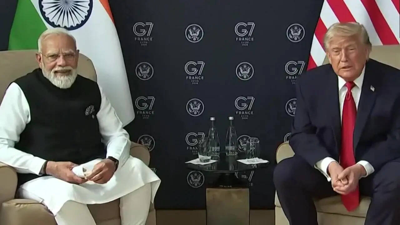 'भारत पश्चिम एशिया सहित हर मुद्दे पर निभाता है अहम भूमिका', PM मोदी संग बातचीत में बोले डोनाल्ड ट्रंप