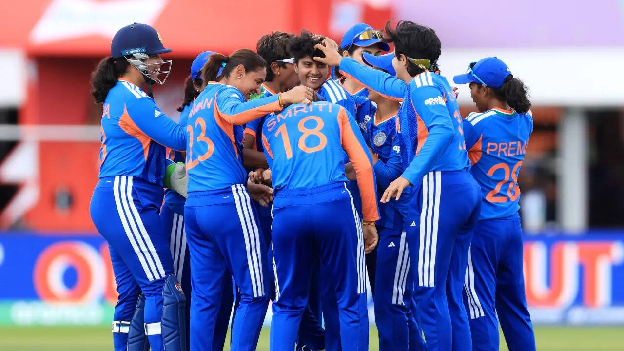 ICC Women's T20 World Cup 2026: हरमनप्रीत कौर ने किसके सिर पर फोड़ा दक्षिण अफ्रीका के खिलाफ हार का ठीकरा